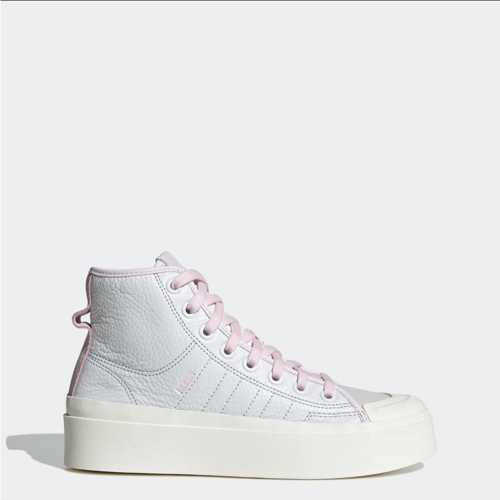 Women’s Adidas Nizza RF platform mid shoes Size 9